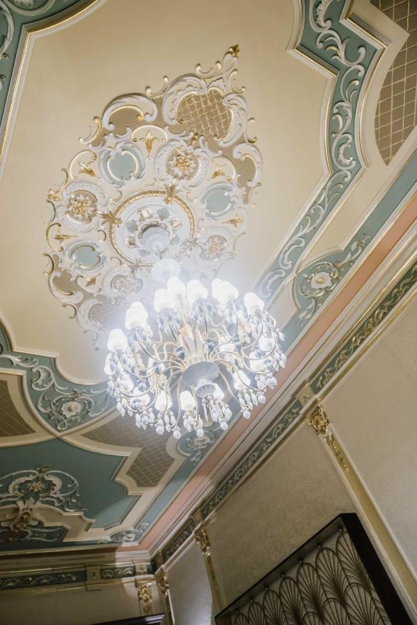 Myr Palacio Vallier バレンシア エクステリア 写真 Ceiling of the ballroom