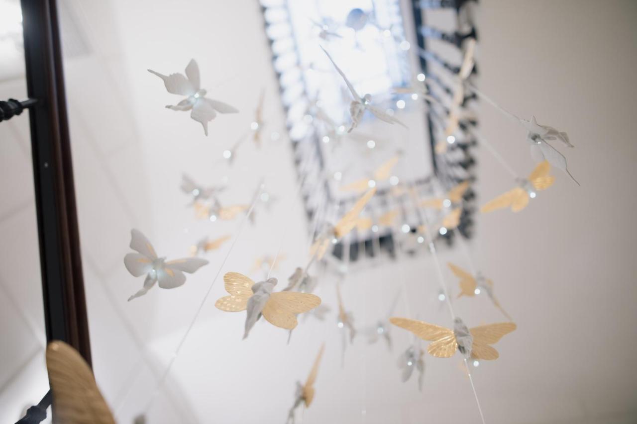 Myr Palacio Vallier バレンシア エクステリア 写真 Butterfly light