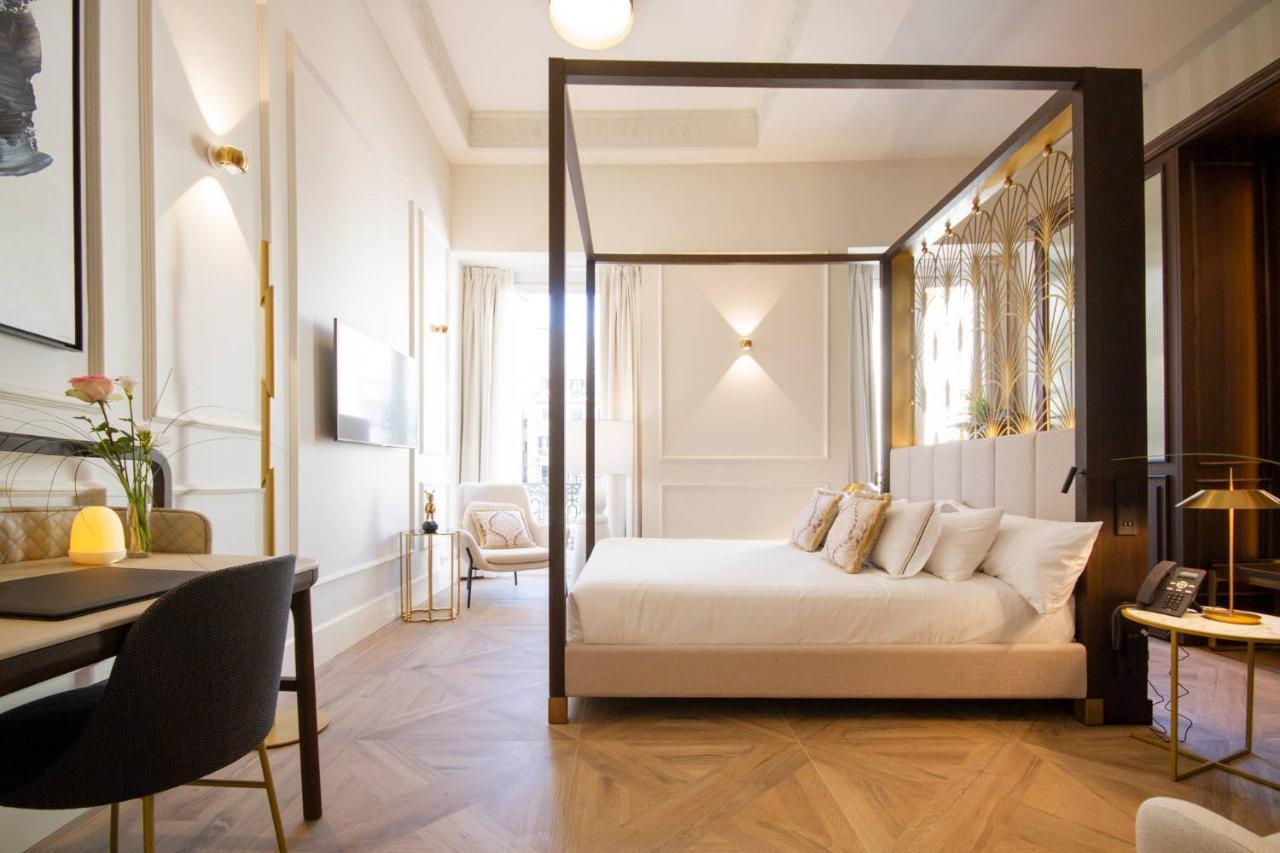 Myr Palacio Vallier バレンシア エクステリア 写真 A room at the hotel